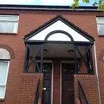 Prime Location Apartment - Newly Refurbished