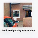 Great Location - City Centre - Parking - 4 Beds - 2 Bedrooms
