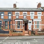 Central Belfast Town House