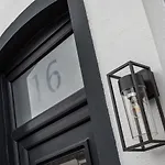 Luxury Edwardian Townhouse In Belfast