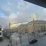 Luxury Apartment Belfast City Centre Overlooking Custom House Sqaure