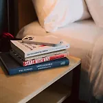 The 1852 Hotel - Self Check-In