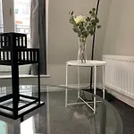 Edward St Apartments