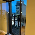 Stylish 1 Bed Apartment In Belfast City Centre