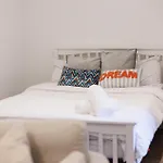 2 Bedroom Flat In Belfast