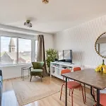 Central Belfast Apartments Queen\'S Hideaway
