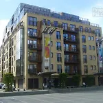 Custom House Residence - Block 1