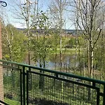 Stranmillis Court Apartment