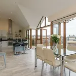 Penthouse, Park Royal Apartments, 841 Lisburn Road