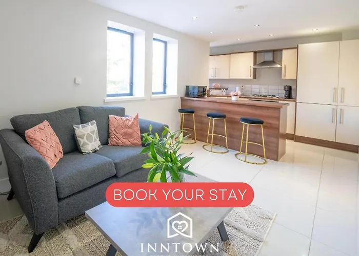 Botanic Apartment Sleeps 6