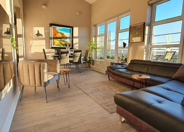 The Beautiful Bankmore Penthouse
