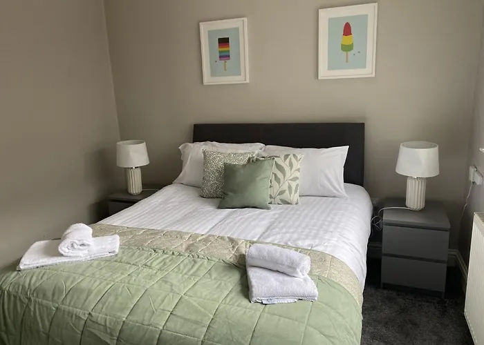 Modern 1 Bdr City Apartments By Belfast City Breaks