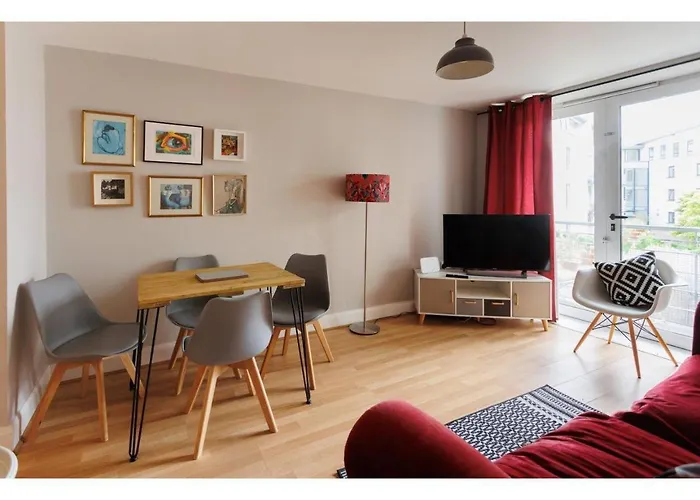 Central Belfast Apartments Queen\'S Quarter