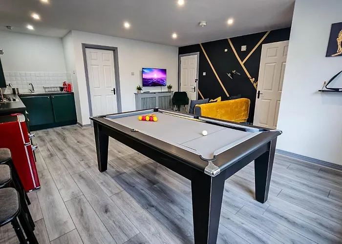 Modern City Centre Apartment