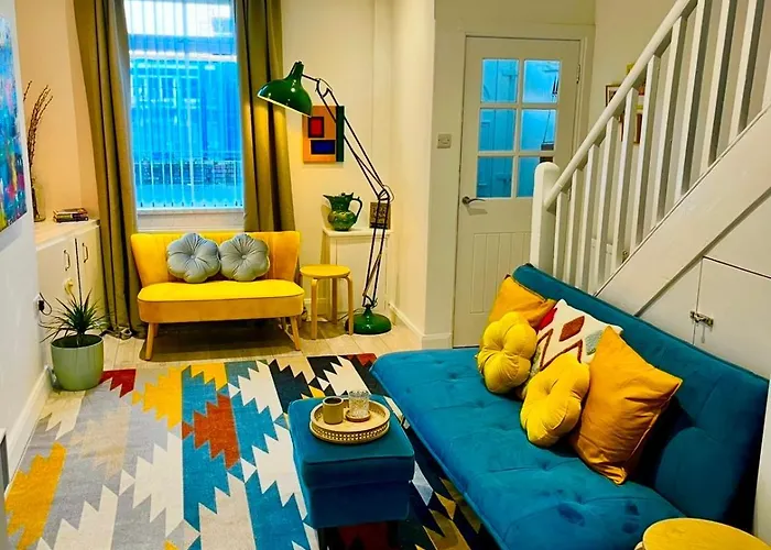 Stay-K-Belfast Cosy Entire House 10 Mins From City Centre