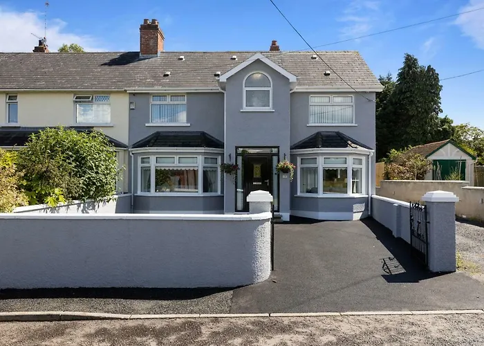 Chestnut House, Beautiful, Spacious & Comfortable