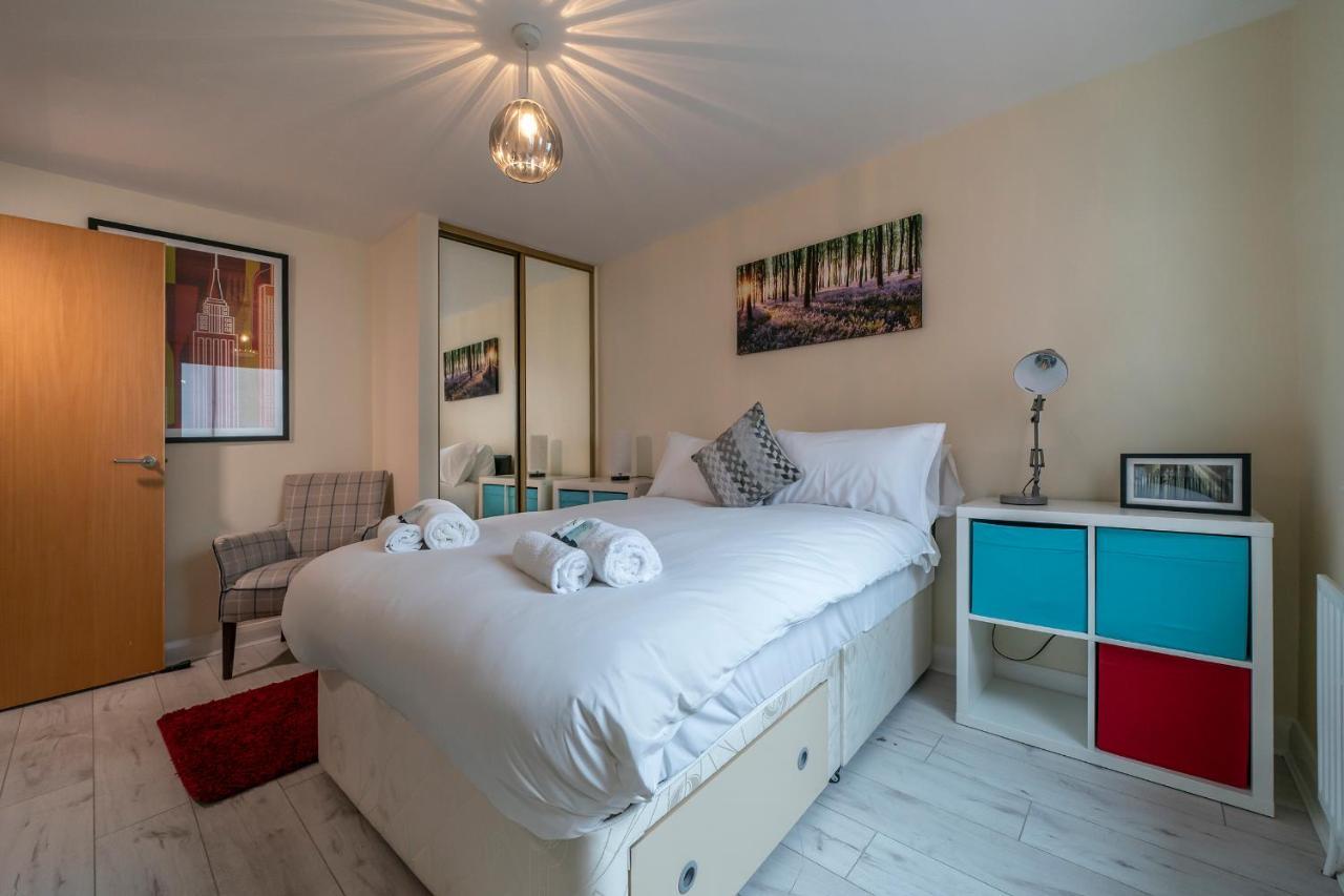 1 Bd In Historical W Close To Centre *