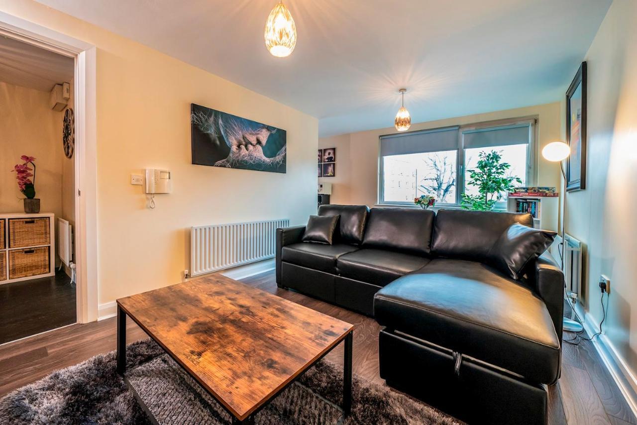 Apartment 1 Bd In Historical W Close To Centre