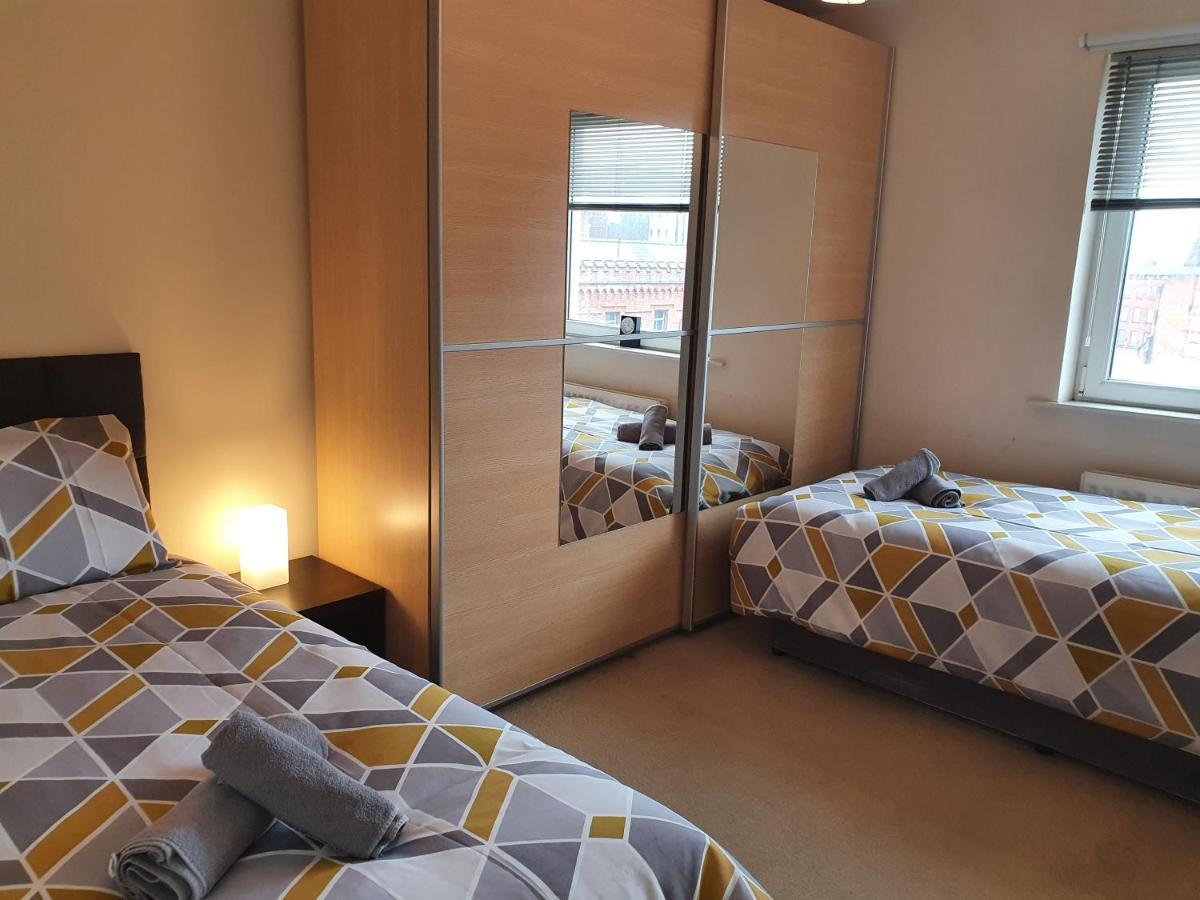 Library Square Penthouse Apartment *