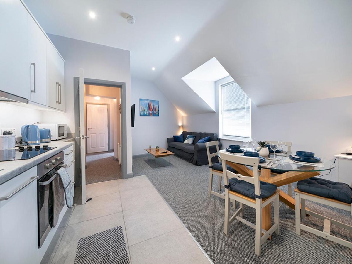 Pass The Keys Lovely 2br Loft In Perfect Location Belfast