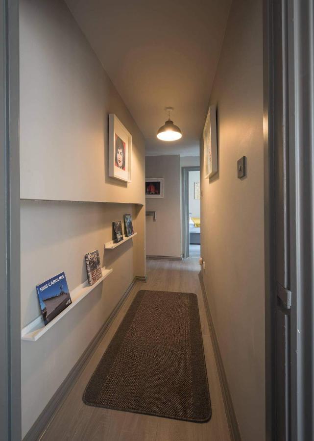 Apartment City Centre Penthouse With Parking And Balcony