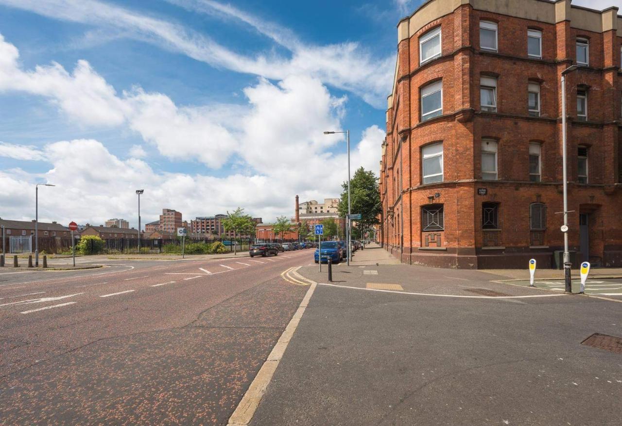 City Centre Penthouse With Parking And Balcony