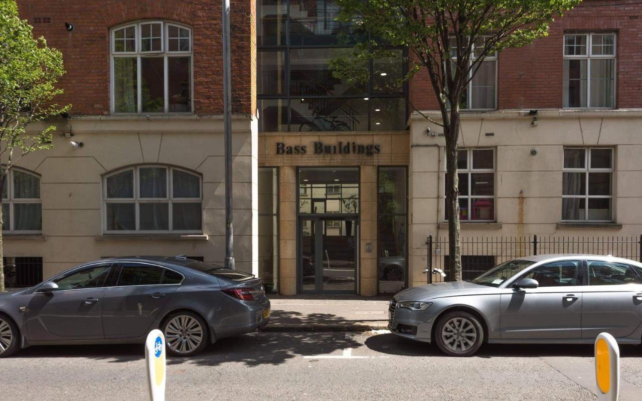 City Centre Penthouse With Parking And Balcony Apartment Belfast