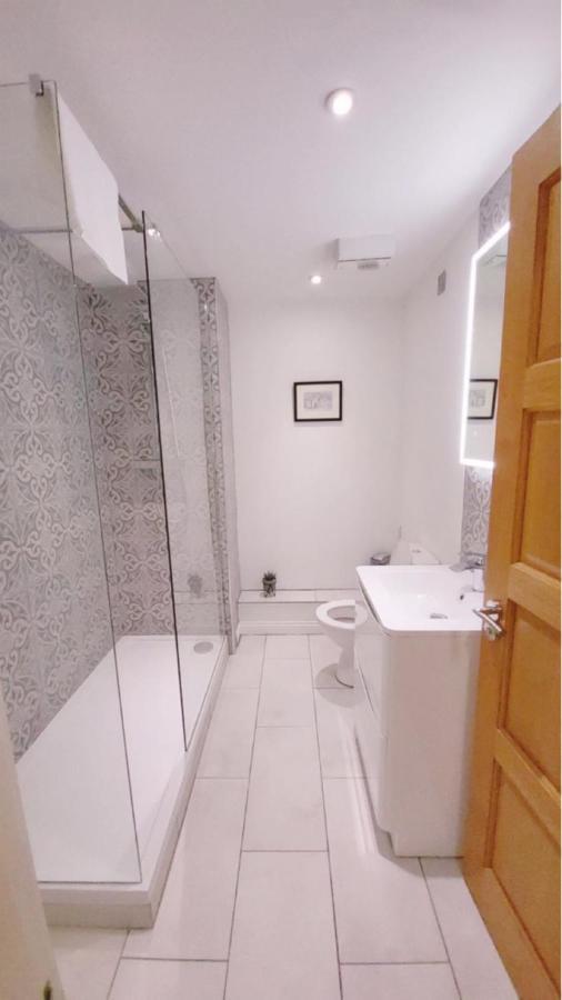Apartment Central City Apartment - Free Parking