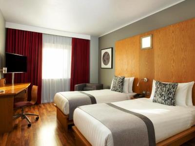 Ramada By Wyndham 3* Belfast