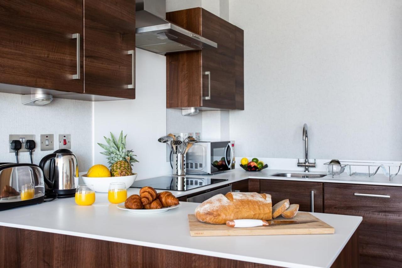 Best City Views, Sleeps 6, Fabulous Interiors Belfast