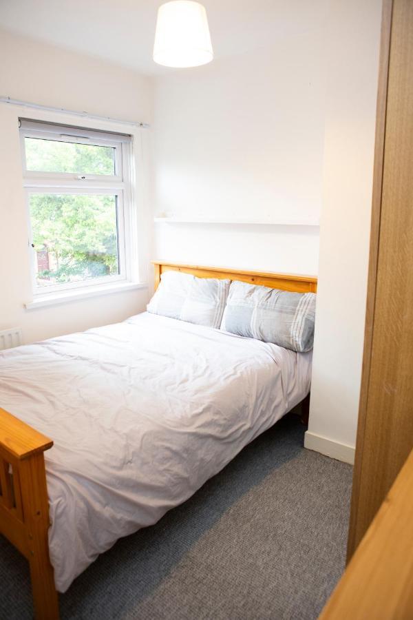 Holiday home Cheerful 2 Bedroom House With Patio And Office