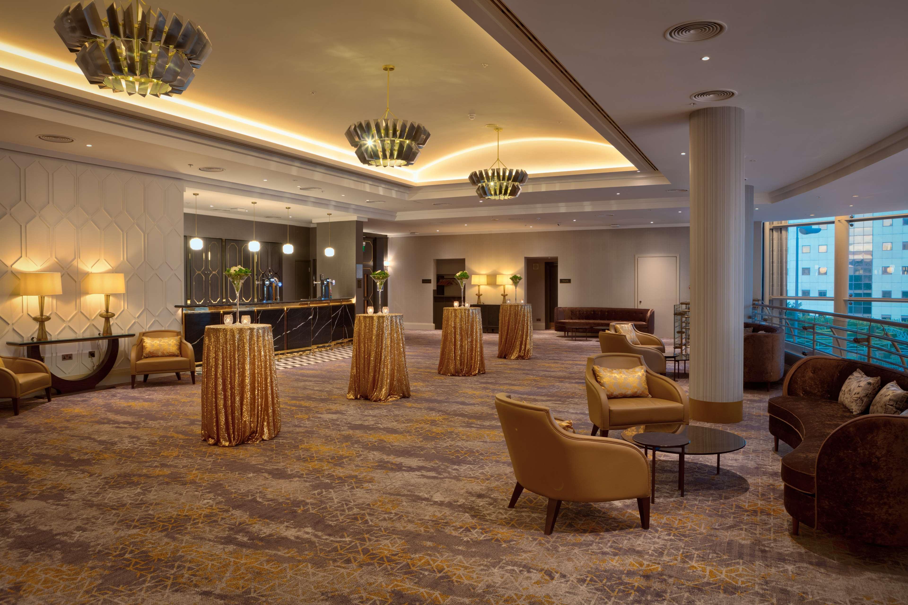 Hilton Hotel 4*
