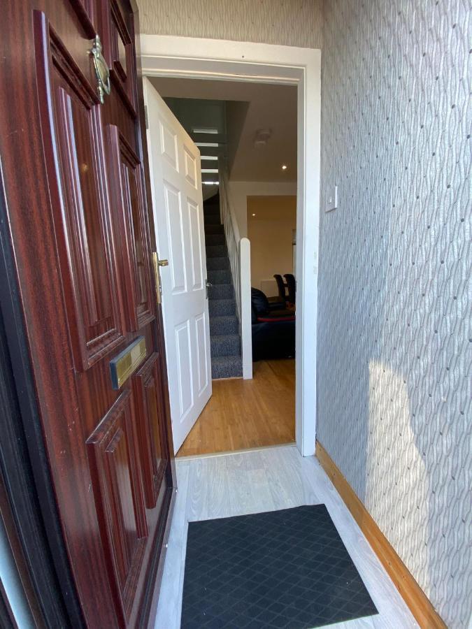 Holiday home Modern Two Bedroom House Close To Centre Belfast