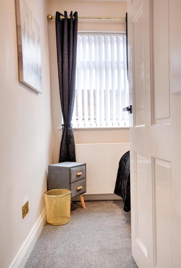 The Boutique Cozy Sleeps7 (adults Only) Holiday home Belfast