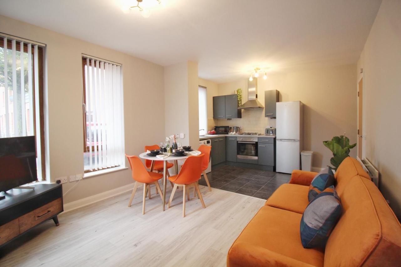 Anjore House - Lovely 2 Bedroom In Apartment *