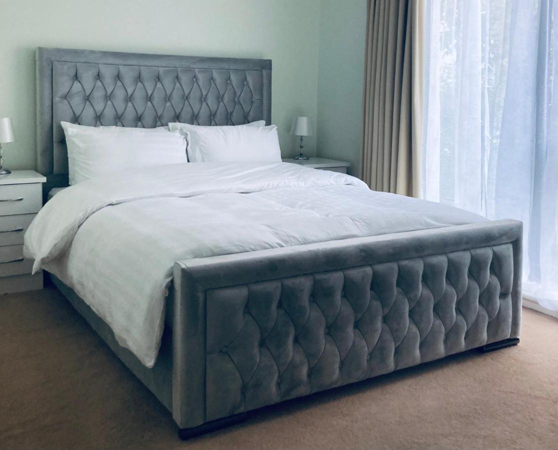 Ormeau Road Stylish Double Bedroom Luxury * Belfast