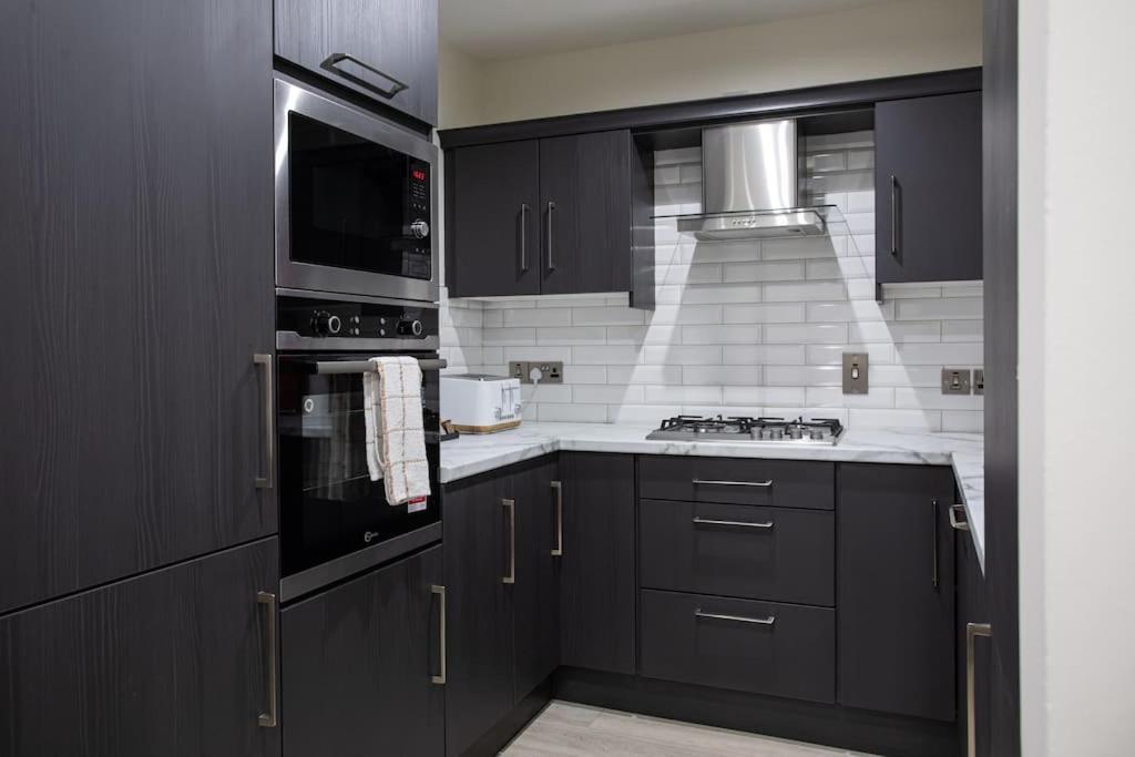 Apartment Luxury, Sleeps 6, Centre Belfast