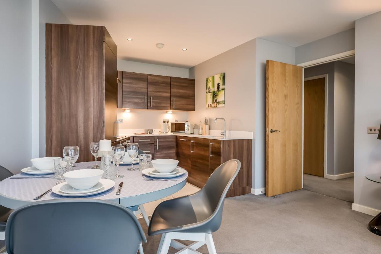 Apartment Entire With Sea View In Prime Location Belfast