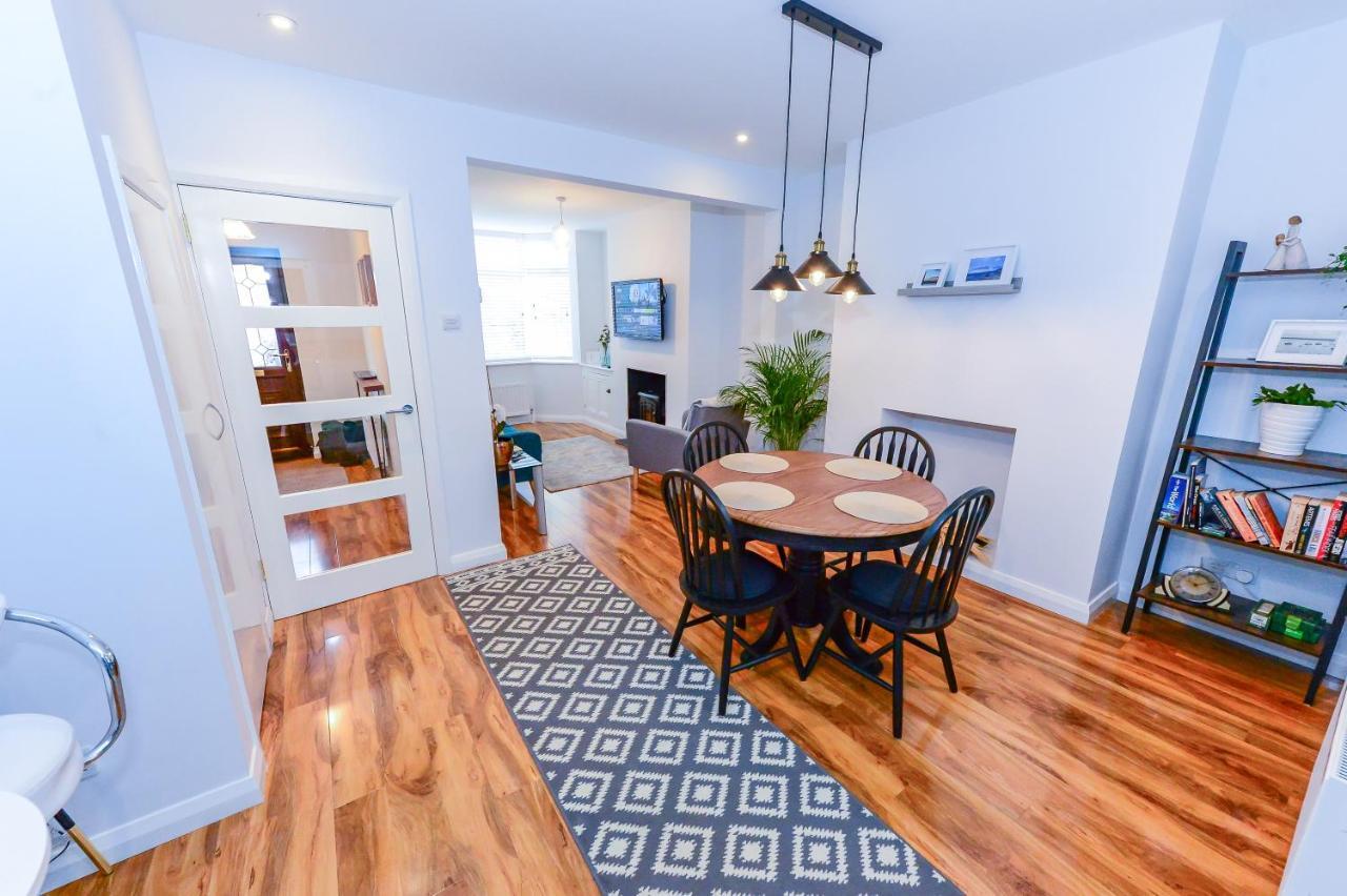 Sunnyside Up - Ormeau Townhouse Holiday home Belfast