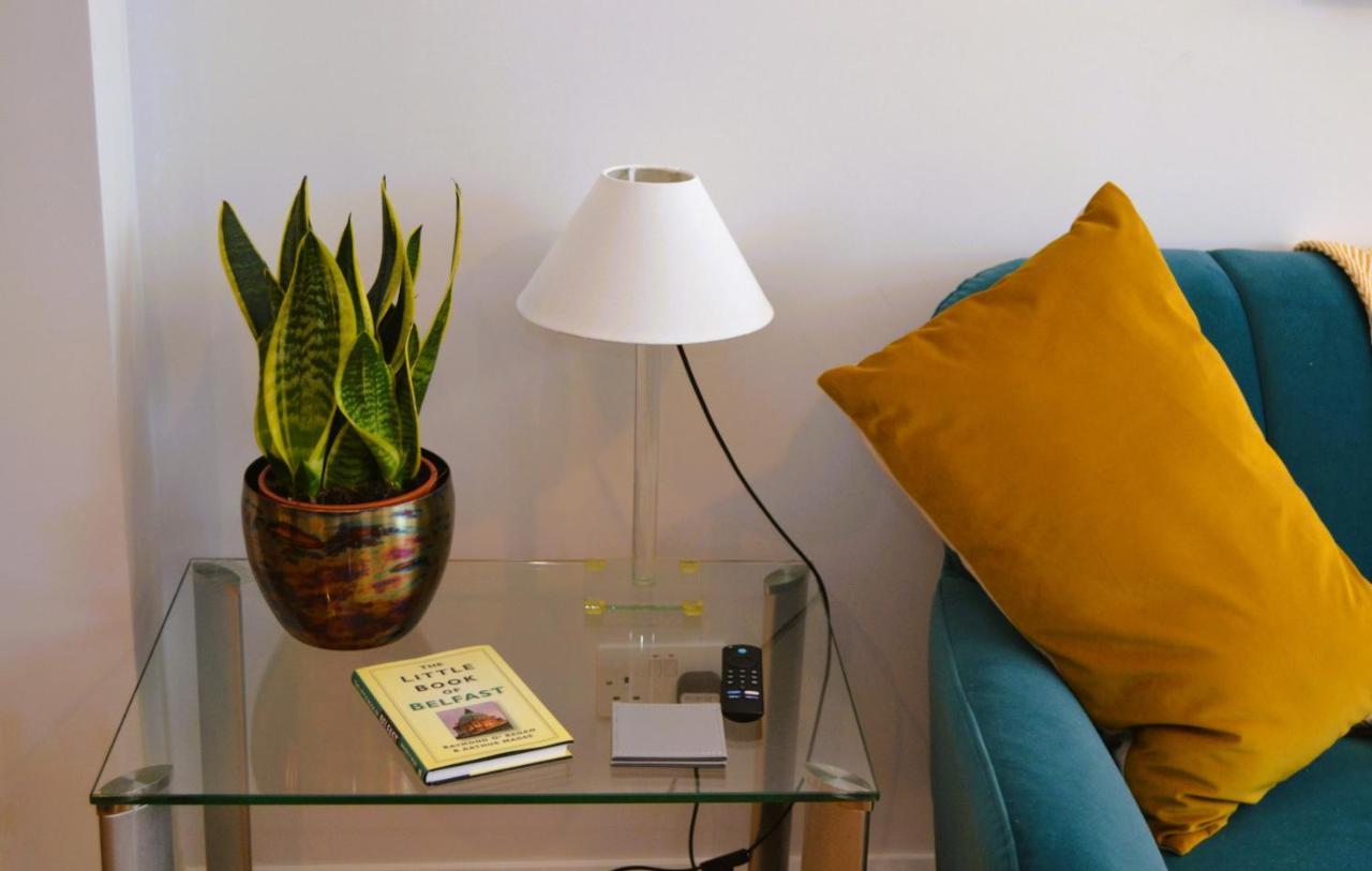 Sunnyside Up - Ormeau Townhouse Holiday home