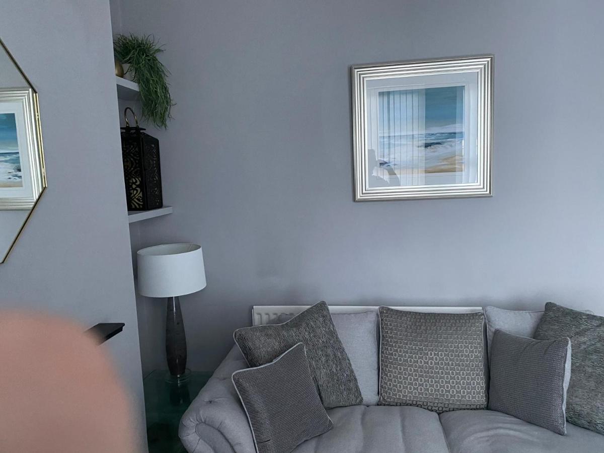 Victorian South Area Lisburn Road 3 Double Bedrooms - Great Transport Links * Belfast