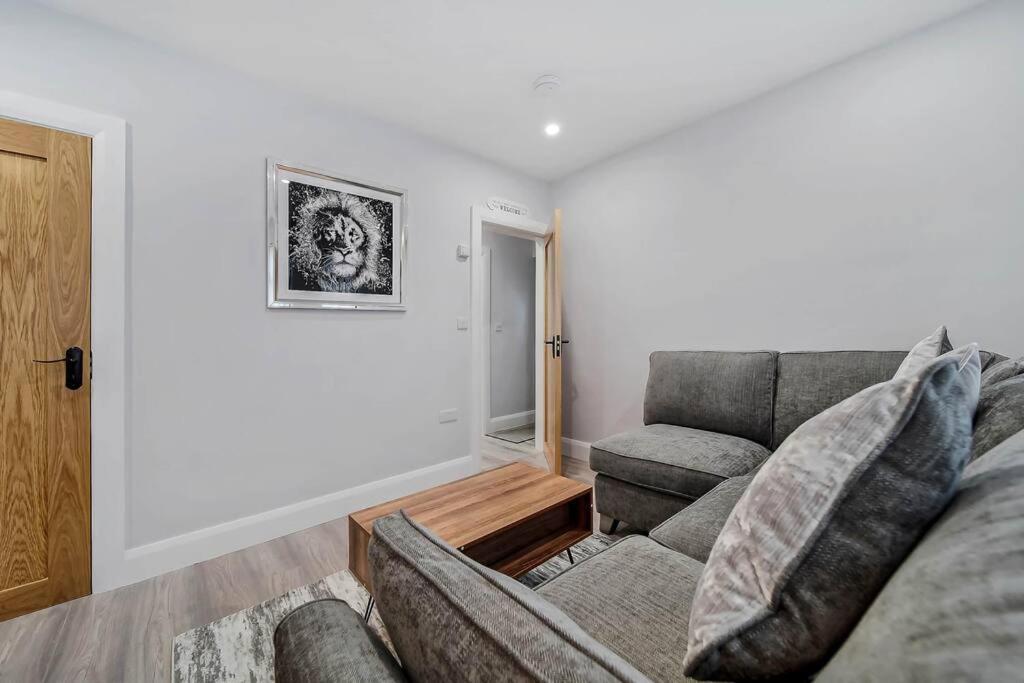Ardoyne 'sleeping 4 Guests'