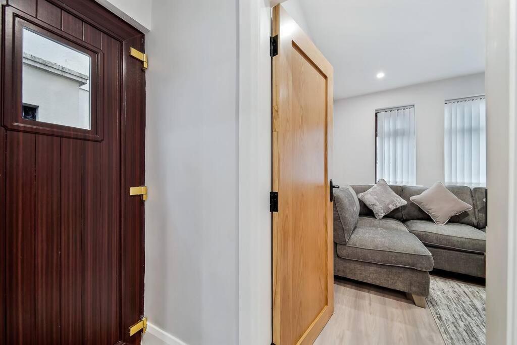 Ardoyne 'sleeping 4 Guests'