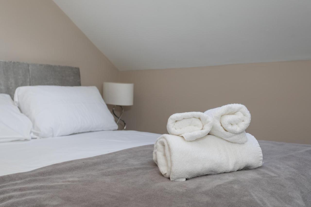 The Avenue Guest house