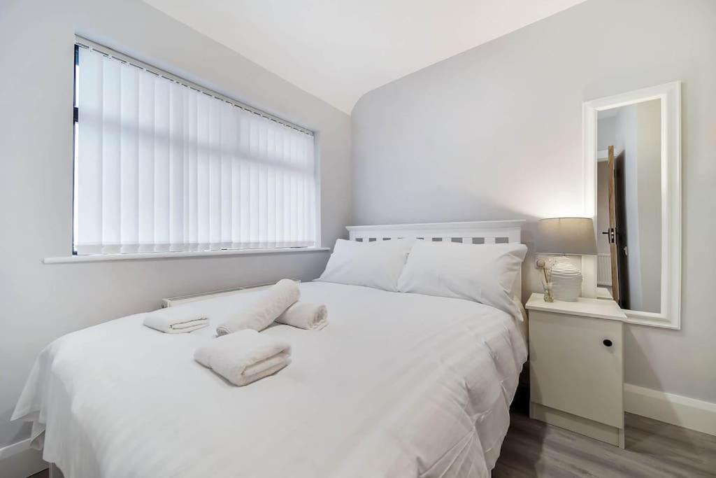 Villa Ardoyne 'sleeping 4 Guests' *