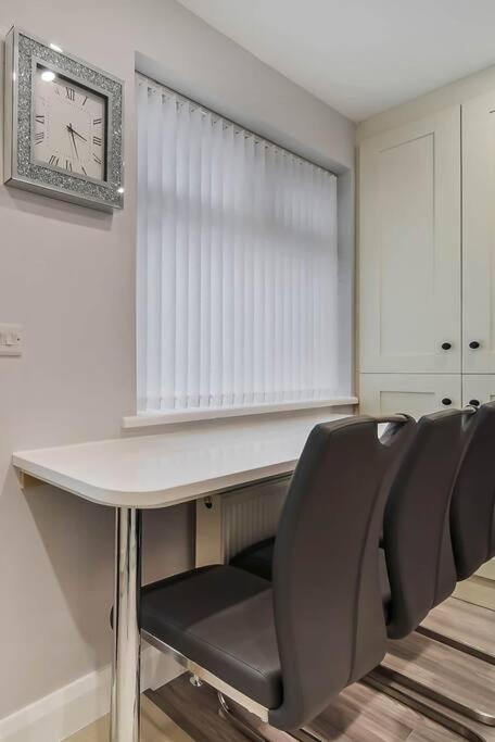 Villa Ardoyne 'sleeping 4 Guests' Belfast