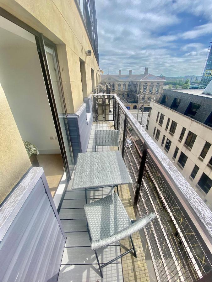 Amazing City Centre 1 Bedroom With Balcony Lgbtq Friendly Belfast