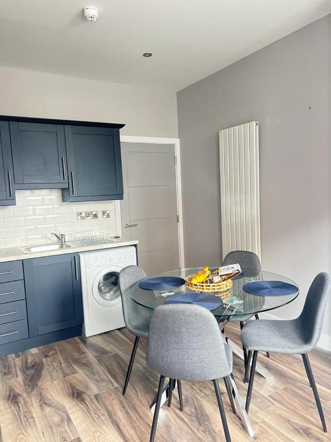 Modern Great Location Free Parking Belfast
