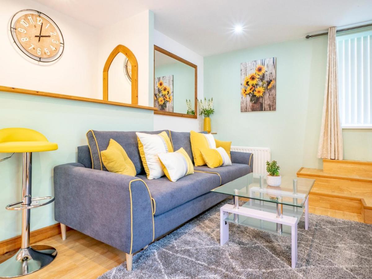 Pass The Keys Simply Stunning 2br Centre Queens Uni Belfast