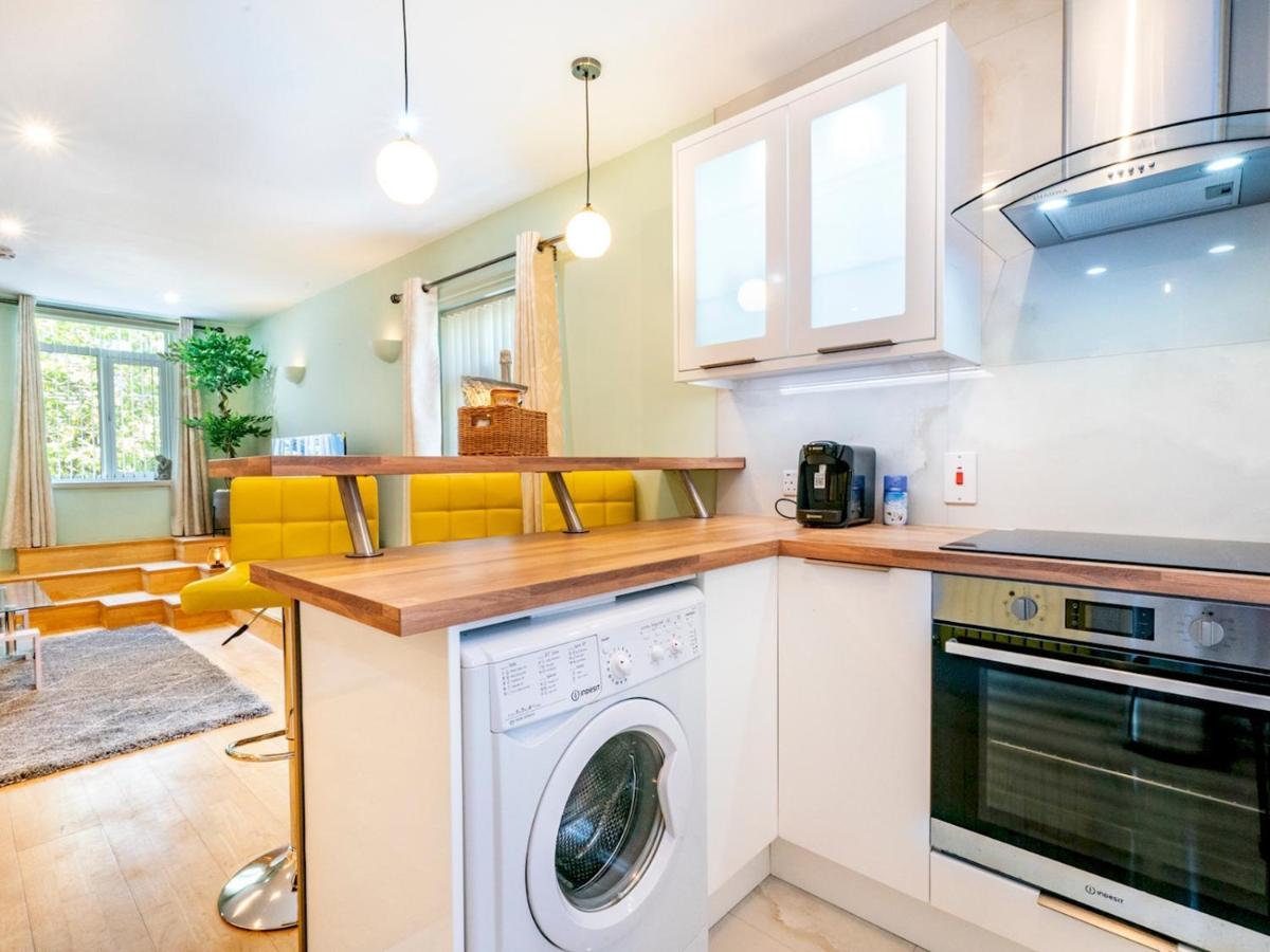 Pass The Keys Simply Stunning 2br Centre Queens Uni Apartment Belfast
